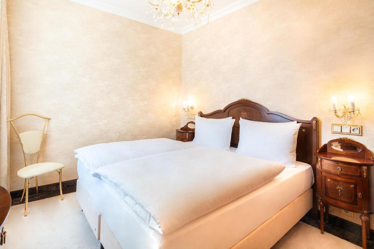 Seetelhotel Ahlbecker Hof Heringsdorf  Ngoại thất bức ảnh A room at the hotel