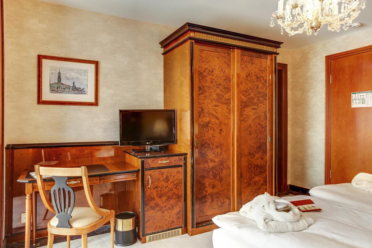Seetelhotel Ahlbecker Hof Heringsdorf  Ngoại thất bức ảnh A room at the hotel