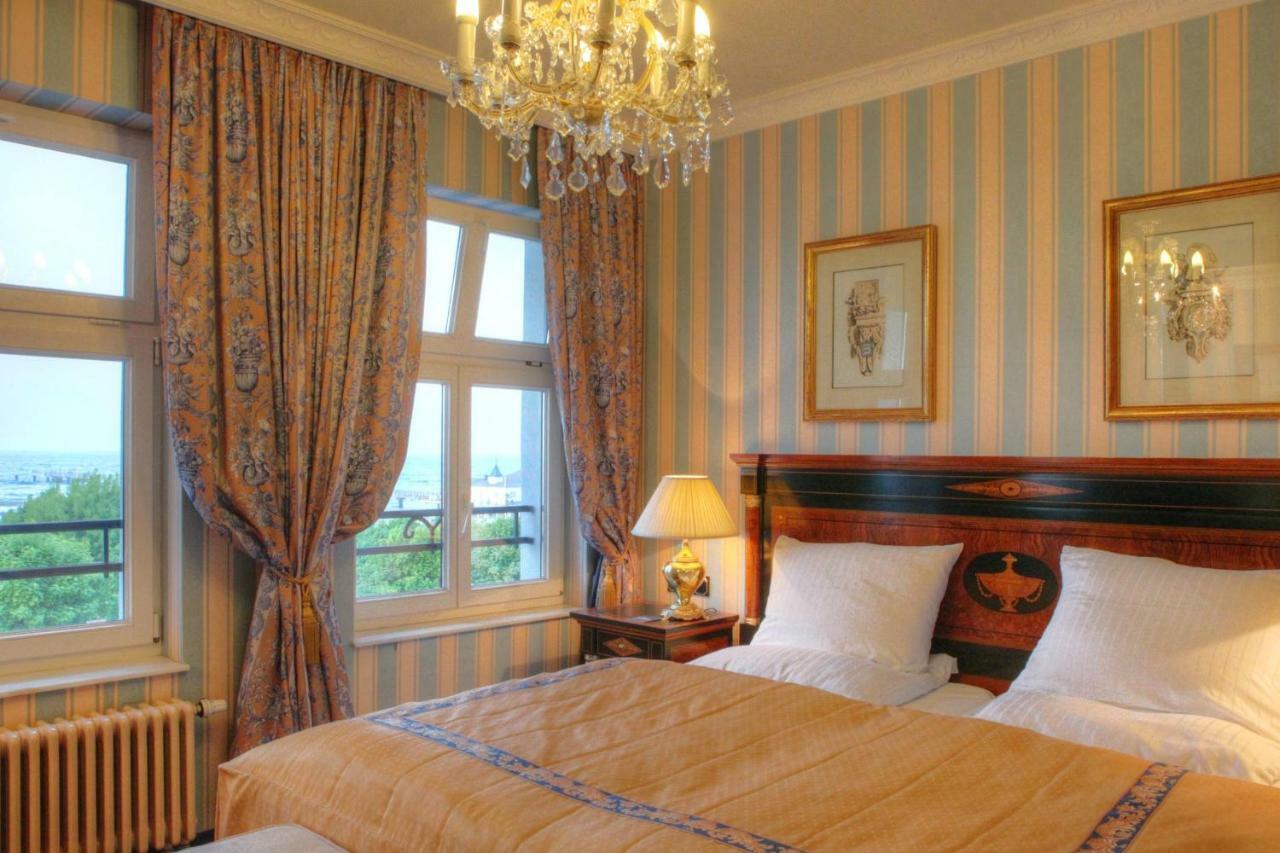 Seetelhotel Ahlbecker Hof Heringsdorf  Ngoại thất bức ảnh A bedroom at the hotel